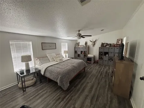 8260 SE 175th Court Ocklawaha FL 32179