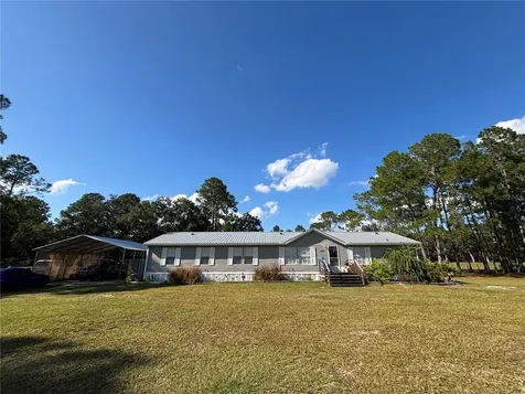 8260 SE 175th Court Ocklawaha FL 32179