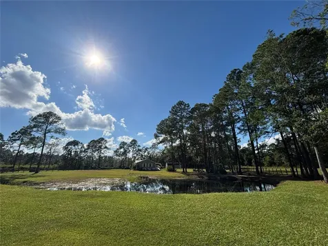 8260 SE 175th Court Ocklawaha FL 32179