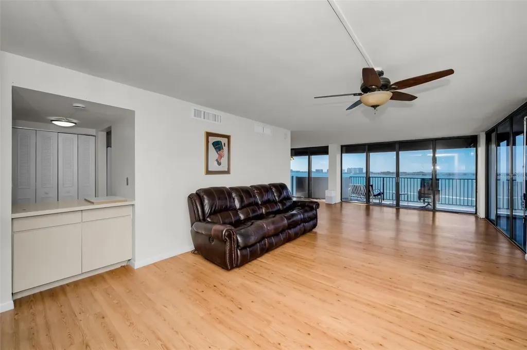 80 Rogers Street Clearwater FL 33756