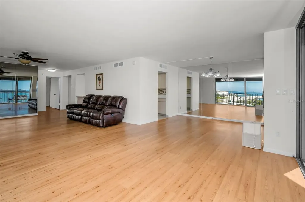 80 Rogers Street Clearwater FL 33756
