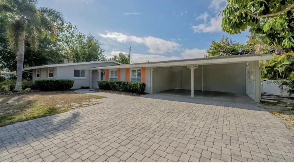 2904 Homasassa Road Sarasota FL 34239