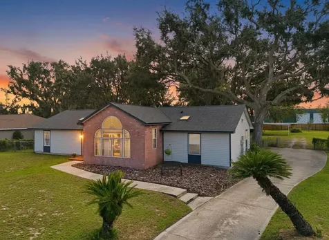 307 Water Shore Drive Leesburg FL 34748