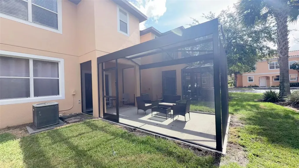 5702 Delorean Drive Kissimmee FL 34746