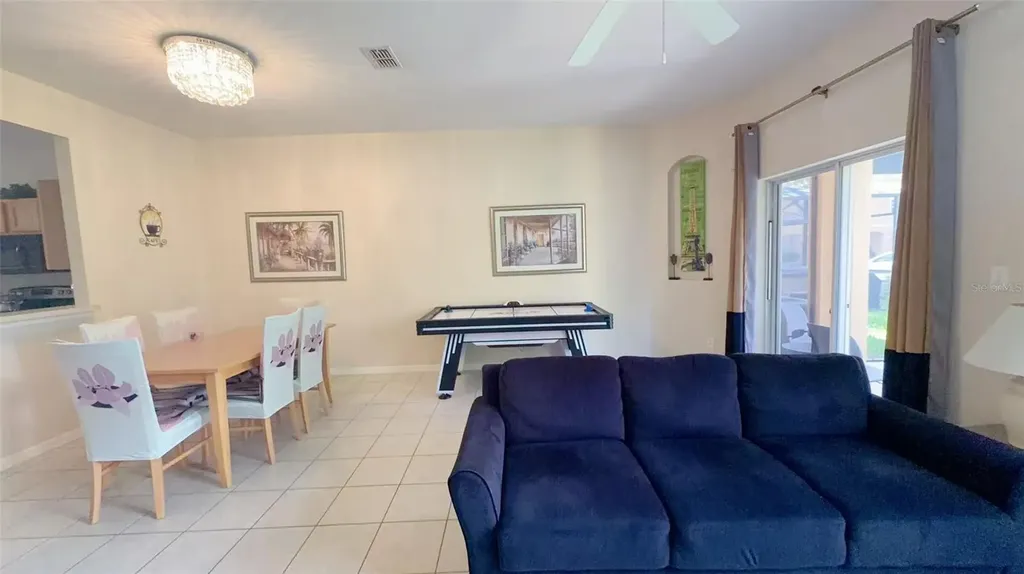 5702 Delorean Drive Kissimmee FL 34746