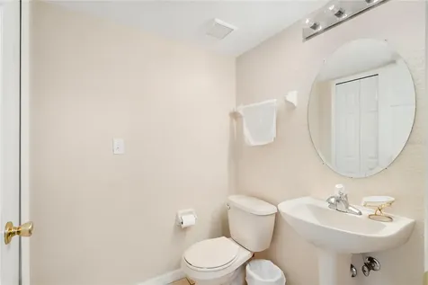 5702 Delorean Drive Kissimmee FL 34746