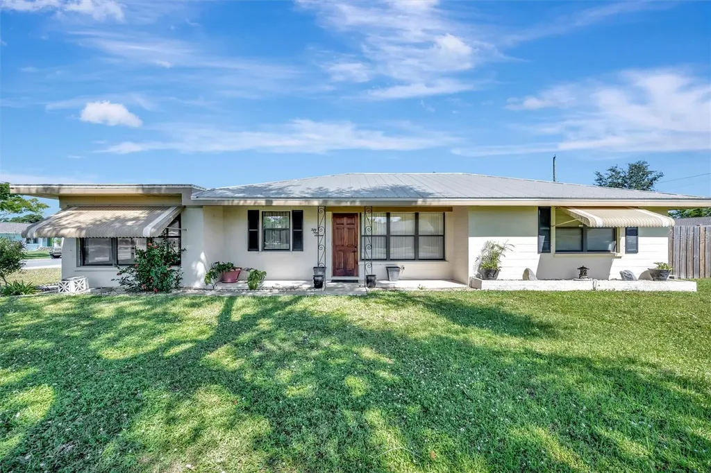 5916 3rd Avenue NW Bradenton FL 34209