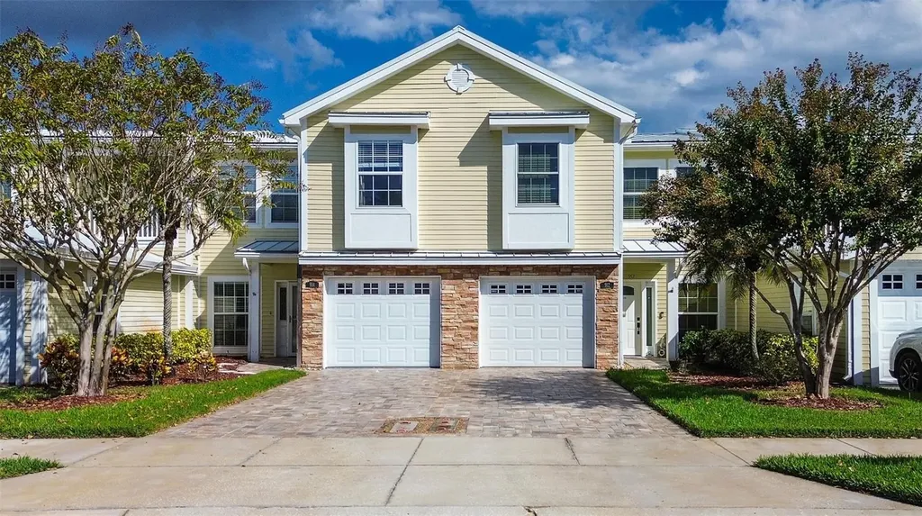 914 Woodbridge Court Safety Harbor FL 34695