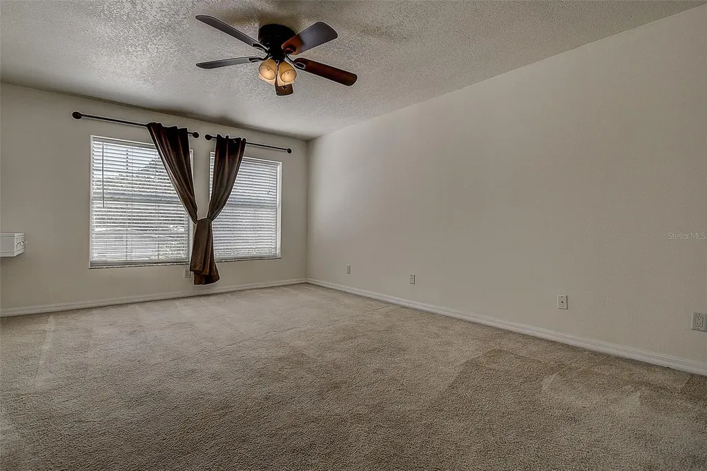 914 Woodbridge Court Safety Harbor FL 34695