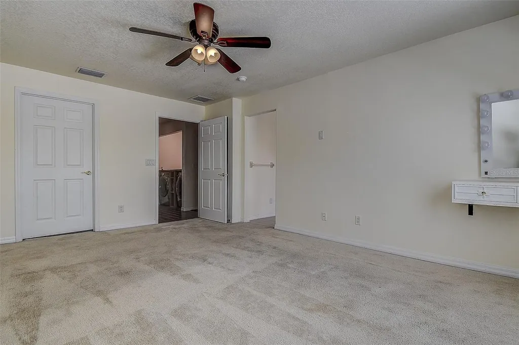 914 Woodbridge Court Safety Harbor FL 34695