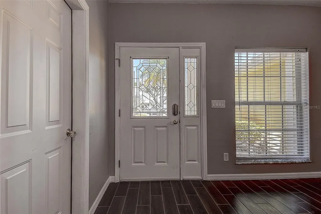 914 Woodbridge Court Safety Harbor FL 34695