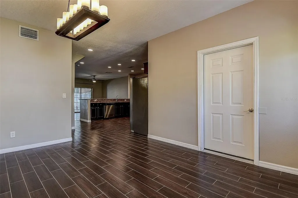 914 Woodbridge Court Safety Harbor FL 34695