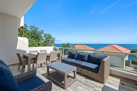 1 Shell Castle Club Humacao PR 00791
