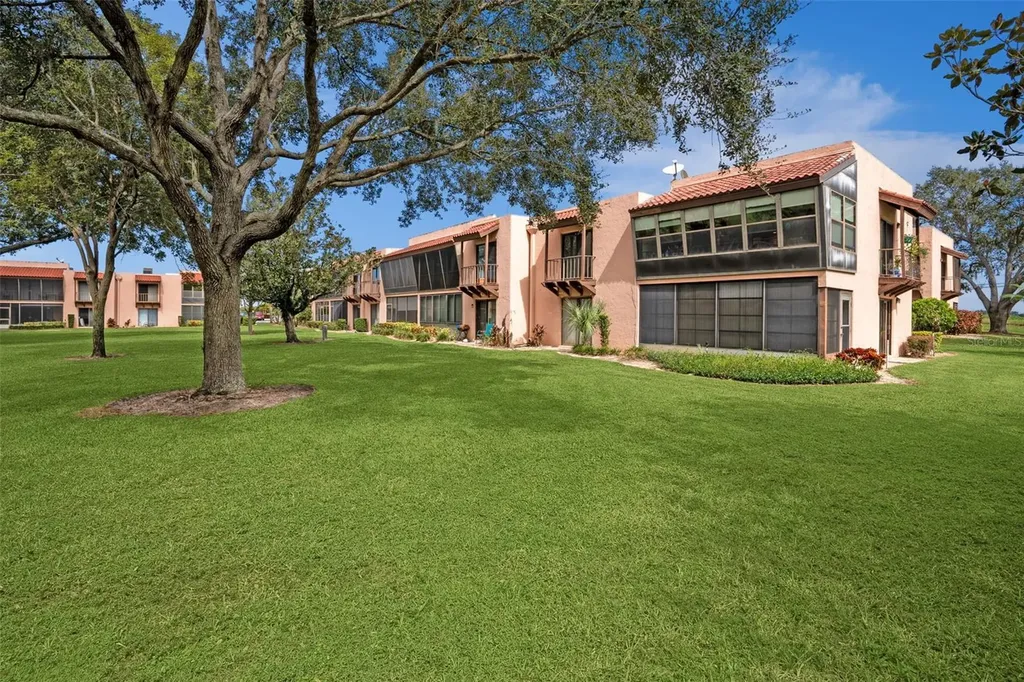 224 La Casa Lake Wales FL 33898