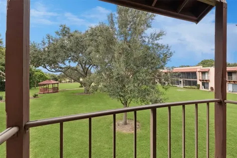 224 La Casa Lake Wales FL 33898