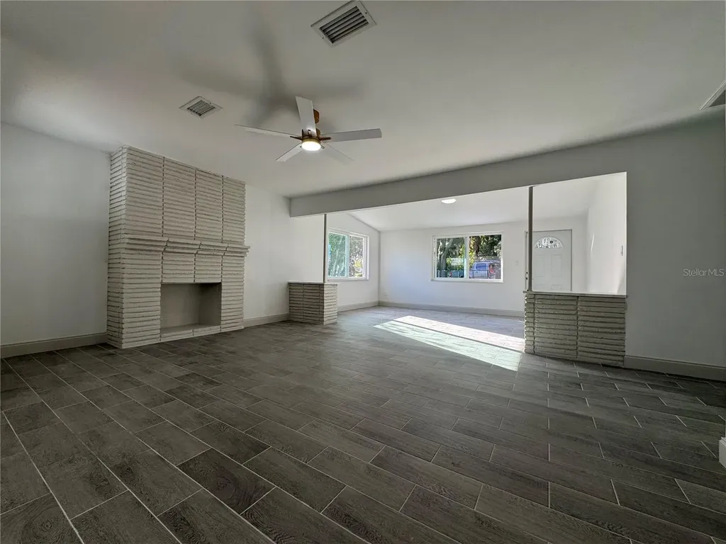 2221 20th Street NW Winter Haven FL 33881