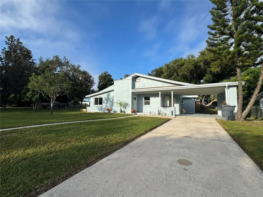 2221 20th Street NW Winter Haven FL 33881