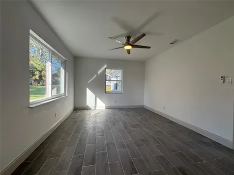2221 20th Street NW Winter Haven FL 33881
