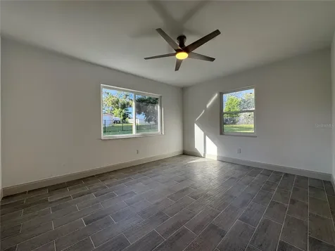 2221 20th Street NW Winter Haven FL 33881