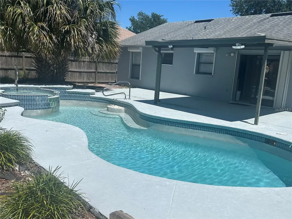 613 Bayport Drive Kissimmee FL 34758