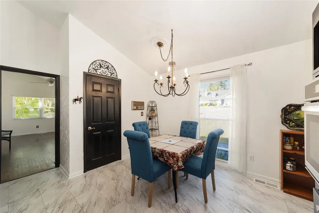 1829 SE 6th Avenue Ocala FL 34471