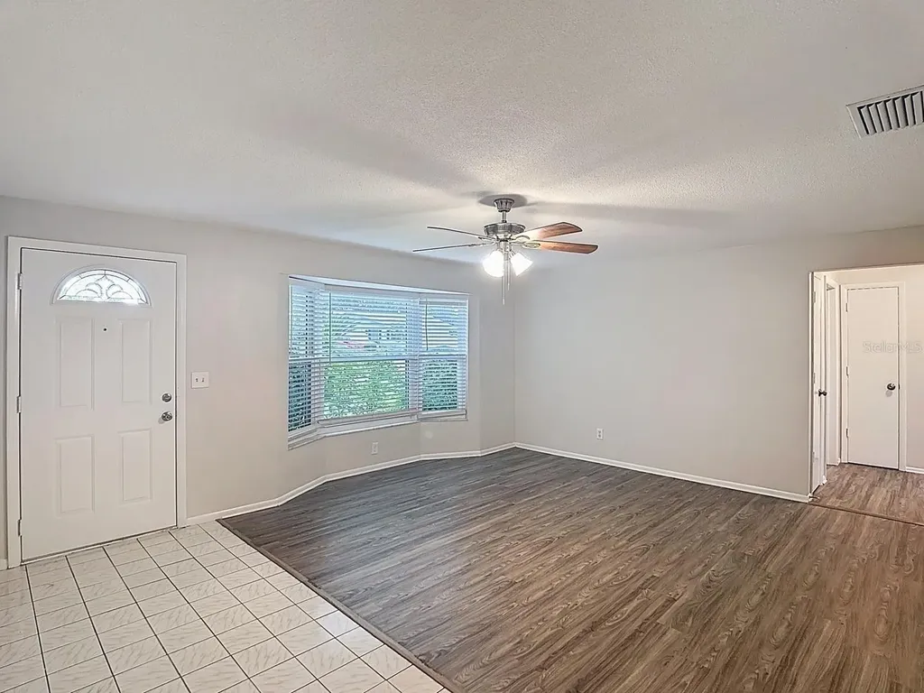 11320 Currie Lane Largo FL 33774