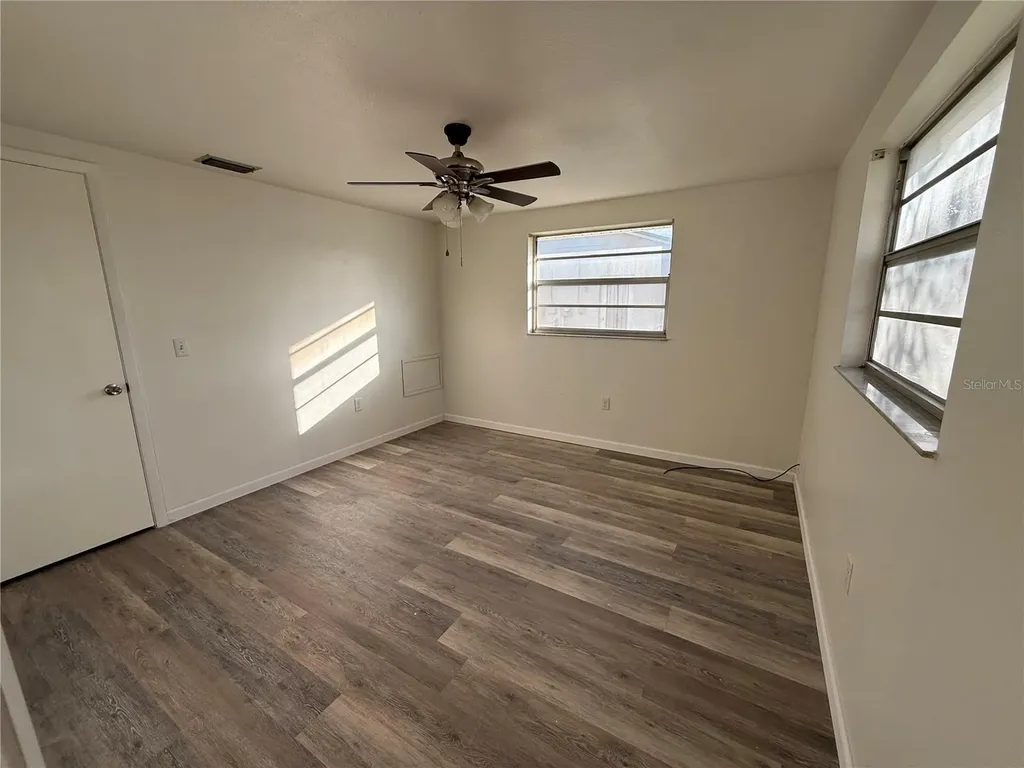 6039 20th Street Zephyrhills FL 33542
