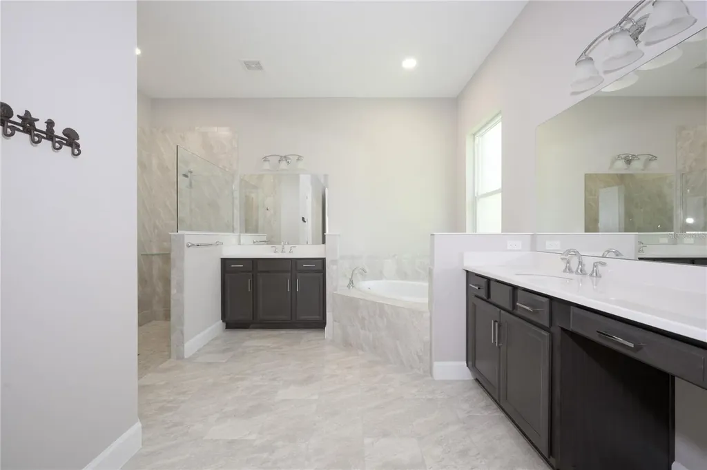 27 S Riverwalk Drive Palm Coast FL 32137