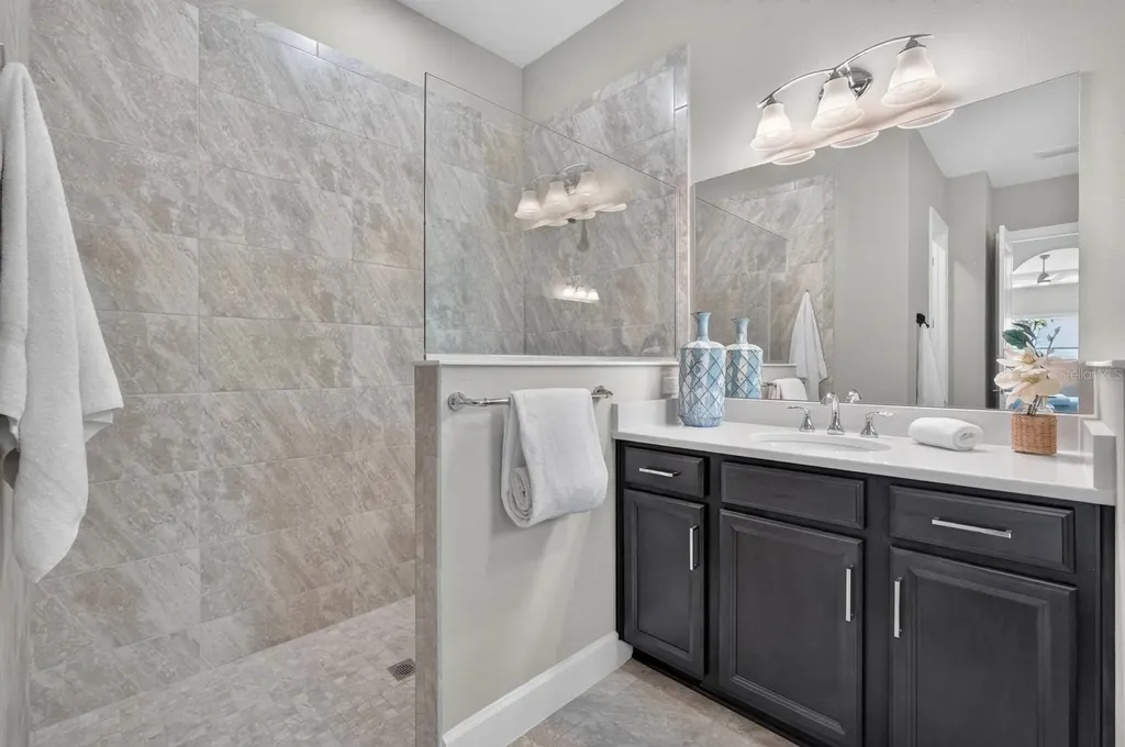 27 S Riverwalk Drive Palm Coast FL 32137