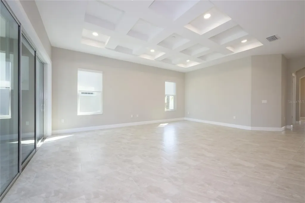 27 S Riverwalk Drive Palm Coast FL 32137