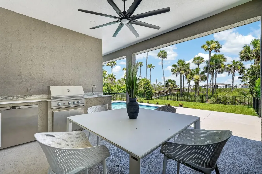 27 S Riverwalk Drive Palm Coast FL 32137