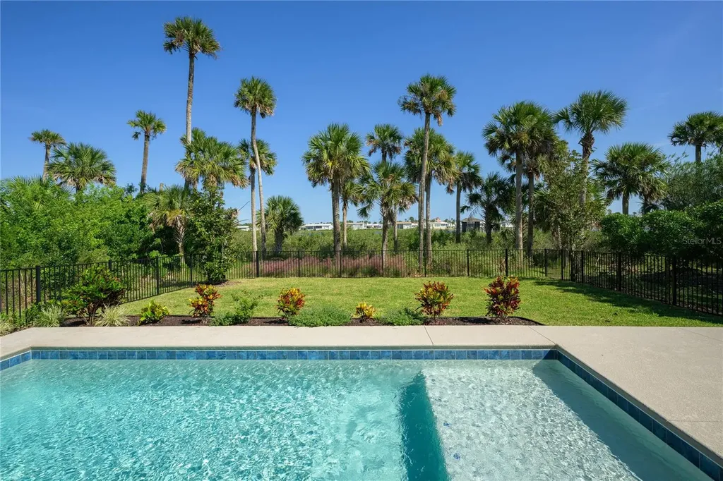 27 S Riverwalk Drive Palm Coast FL 32137
