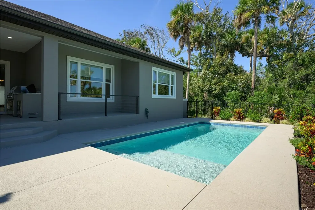 27 S Riverwalk Drive Palm Coast FL 32137
