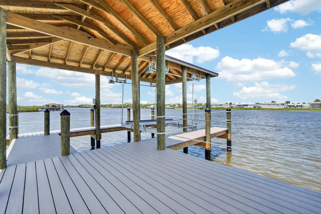 27 S Riverwalk Drive Palm Coast FL 32137