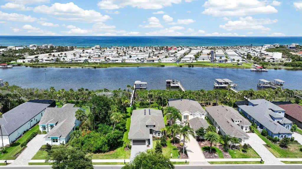27 S Riverwalk Drive Palm Coast FL 32137