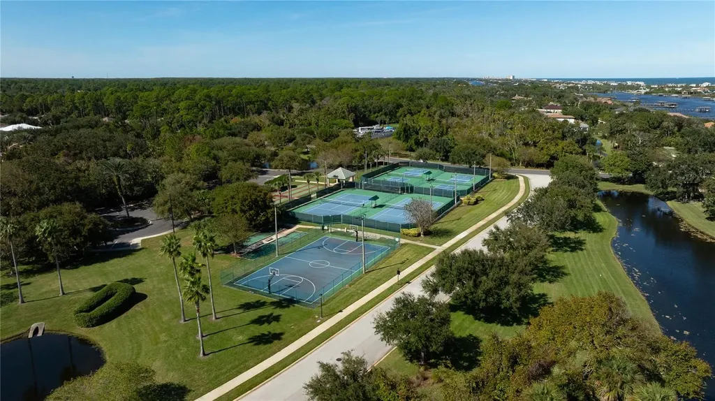 27 S Riverwalk Drive Palm Coast FL 32137