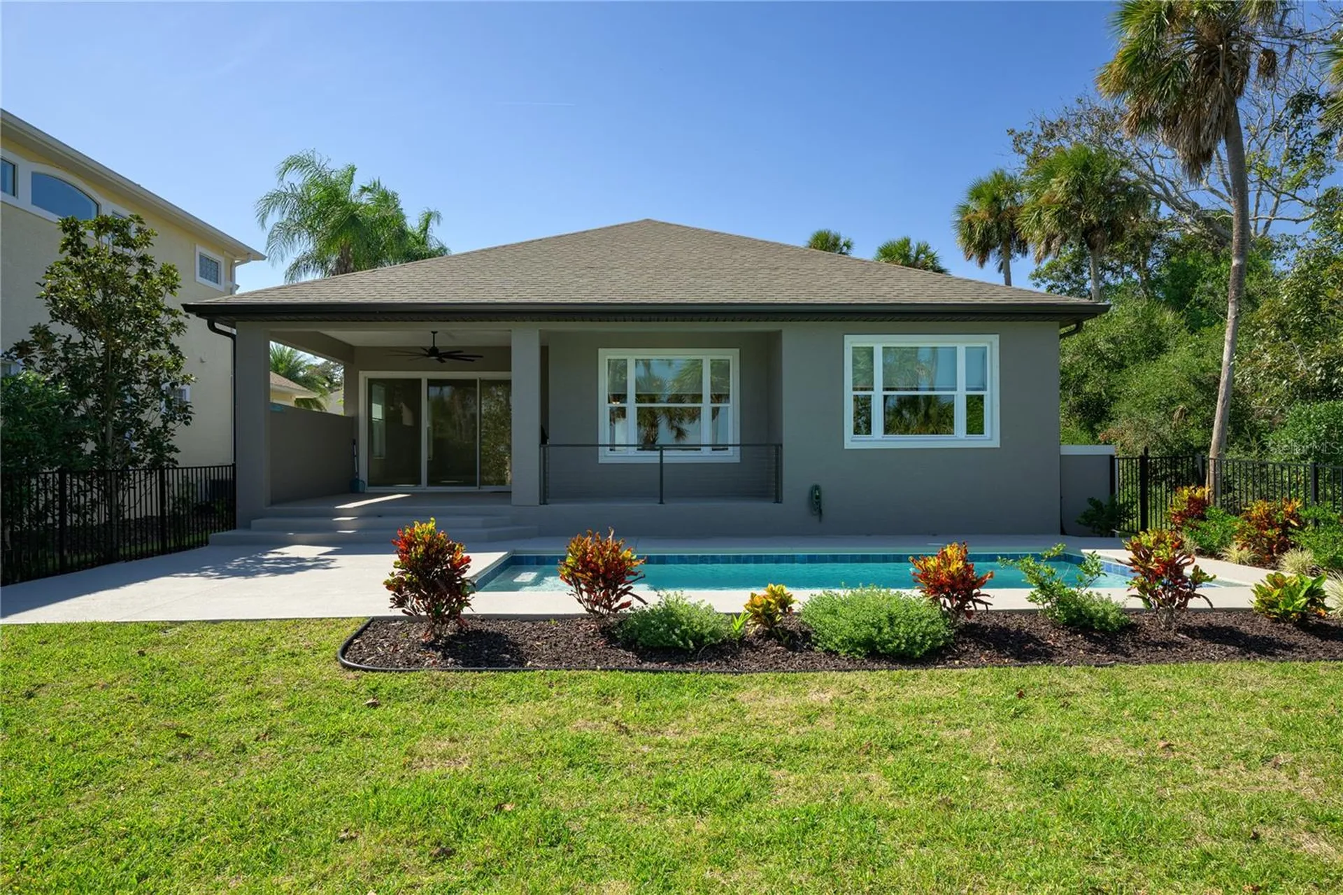 27 S Riverwalk Drive Palm Coast FL 32137