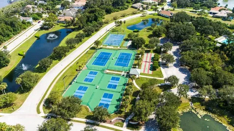 27 S Riverwalk Drive Palm Coast FL 32137
