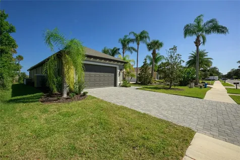 27 S Riverwalk Drive Palm Coast FL 32137
