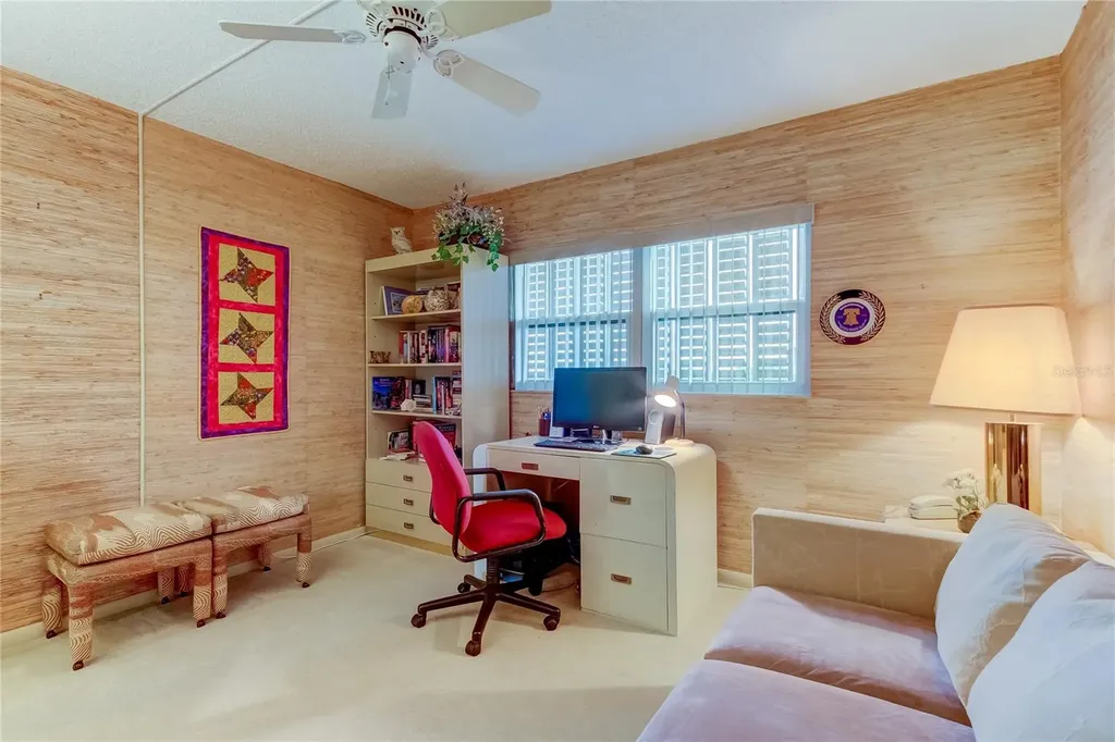 7050 Sunset Drive S South Pasadena FL 33707