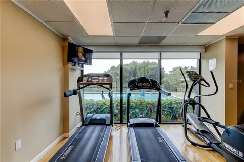7050 Sunset Drive S South Pasadena FL 33707
