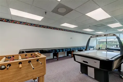 7050 Sunset Drive S South Pasadena FL 33707