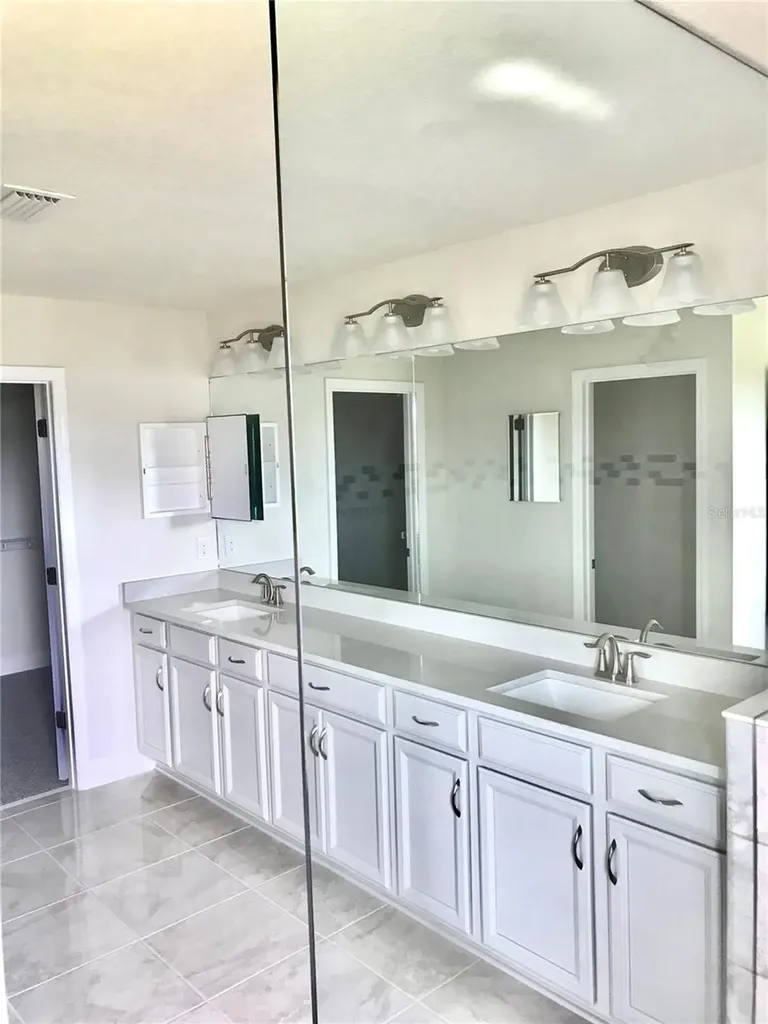 11638 Sweet Tangerine Lane Tampa FL 33626