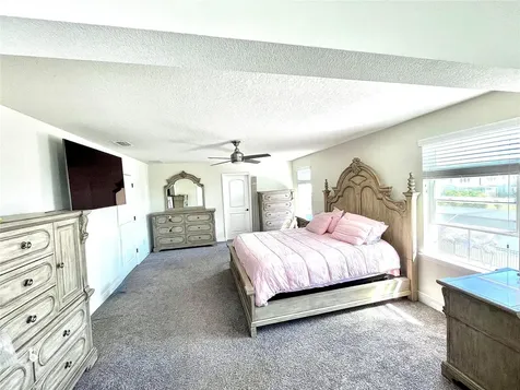 11638 Sweet Tangerine Lane Tampa FL 33626
