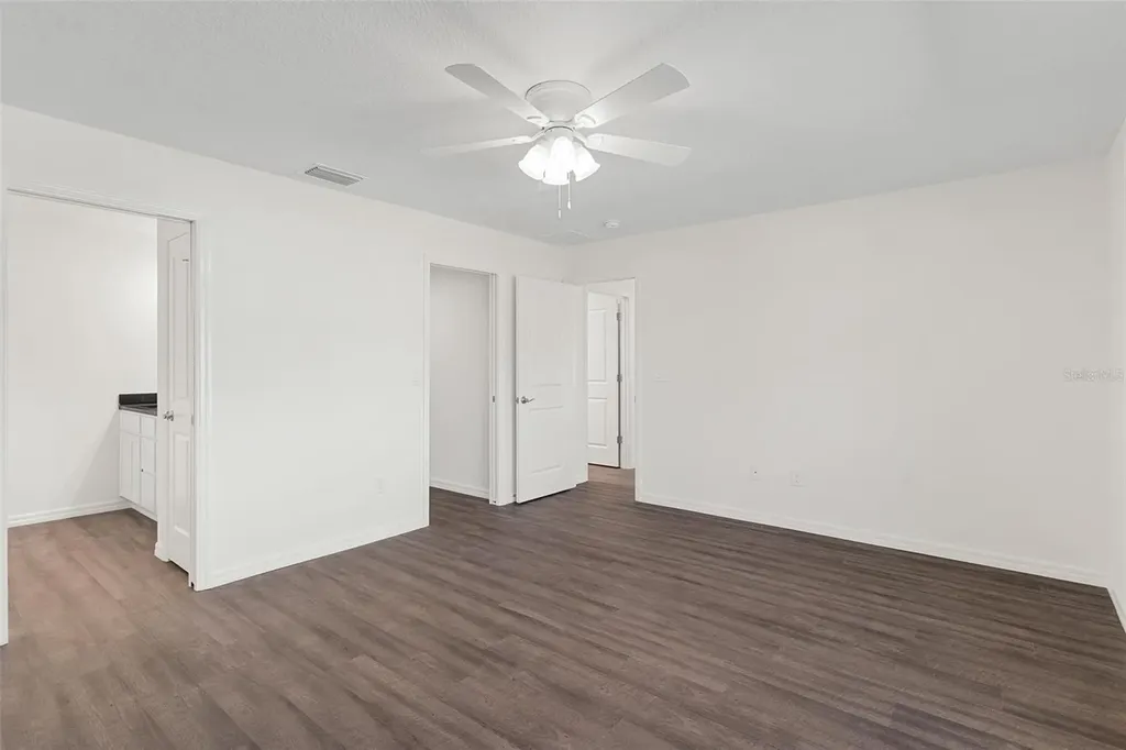 2008 Hollywood Leesburg FL 34748