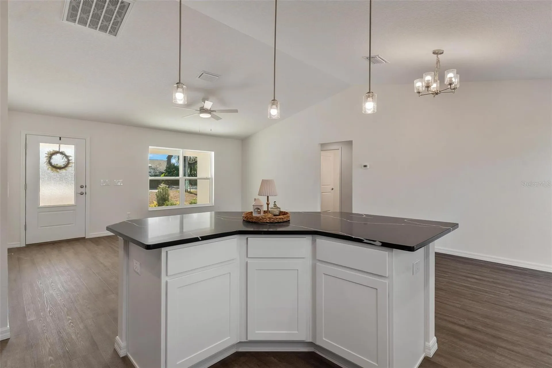 2008 Hollywood Leesburg FL 34748