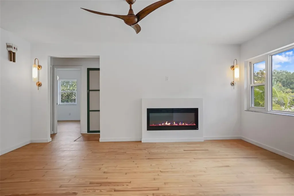 2012 Culberson Avenue Dunedin FL 34698
