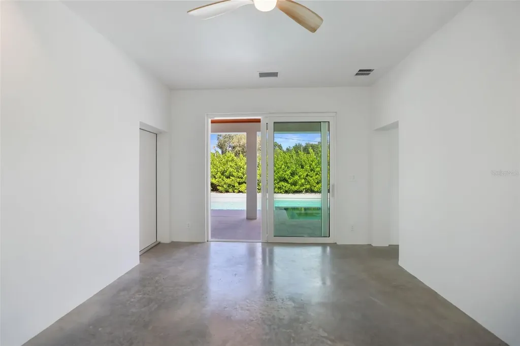 2012 Culberson Avenue Dunedin FL 34698