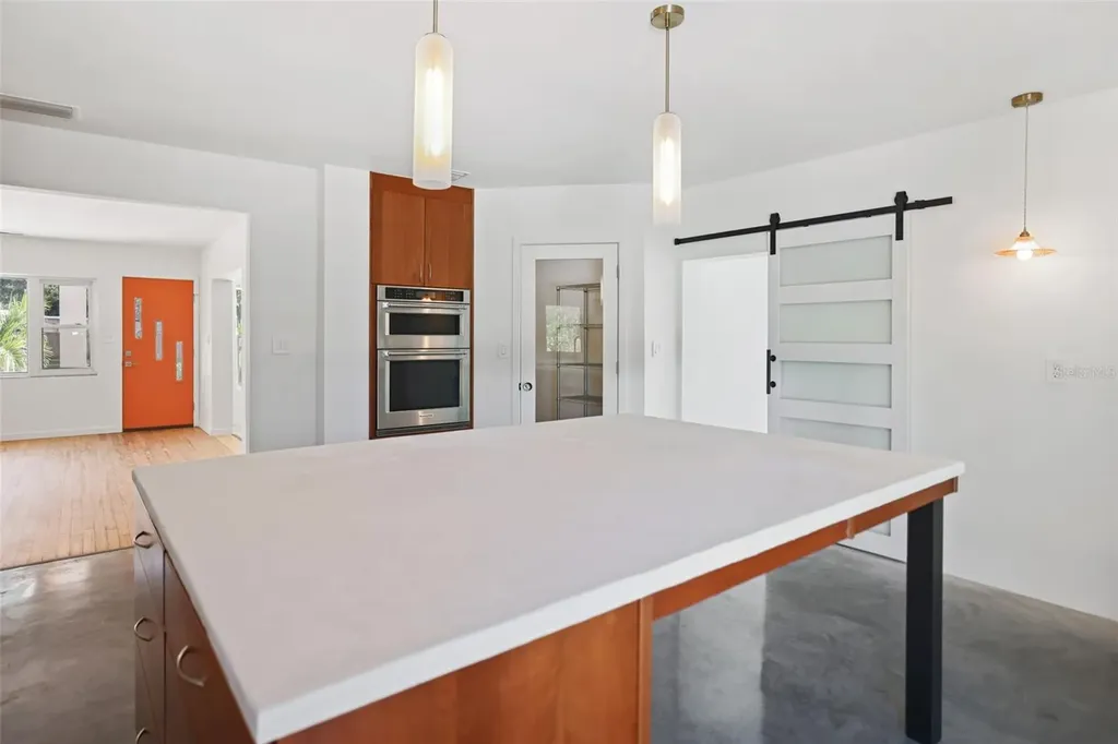 2012 Culberson Avenue Dunedin FL 34698