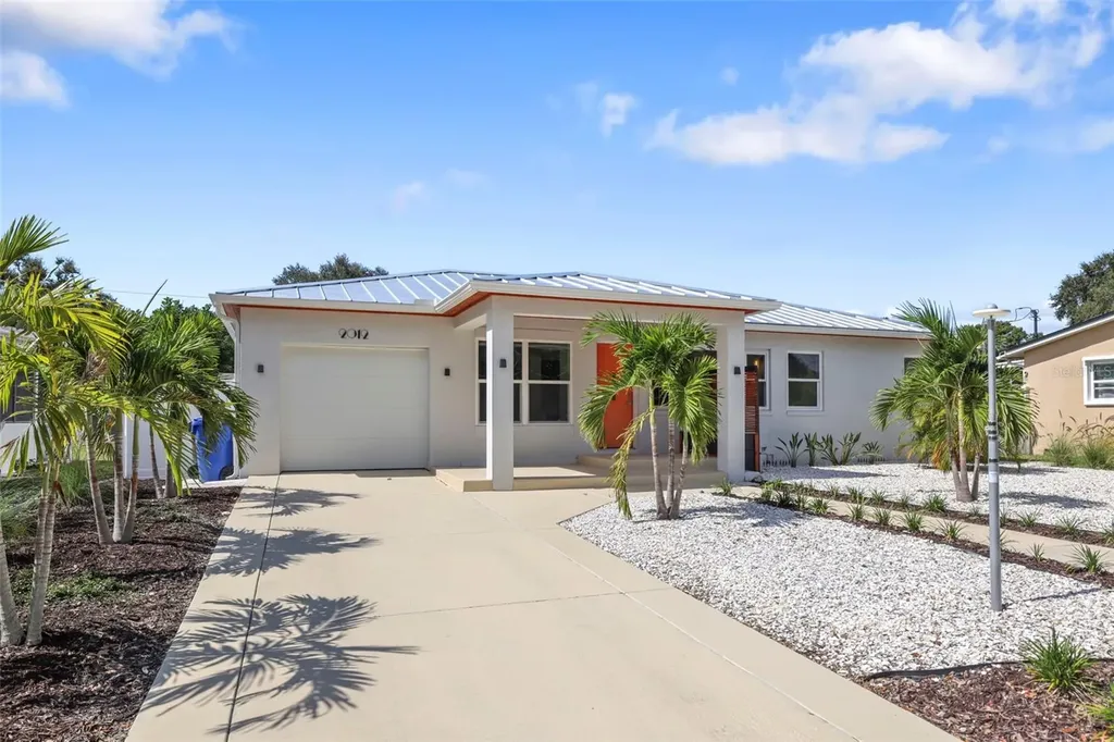 2012 Culberson Avenue Dunedin FL 34698